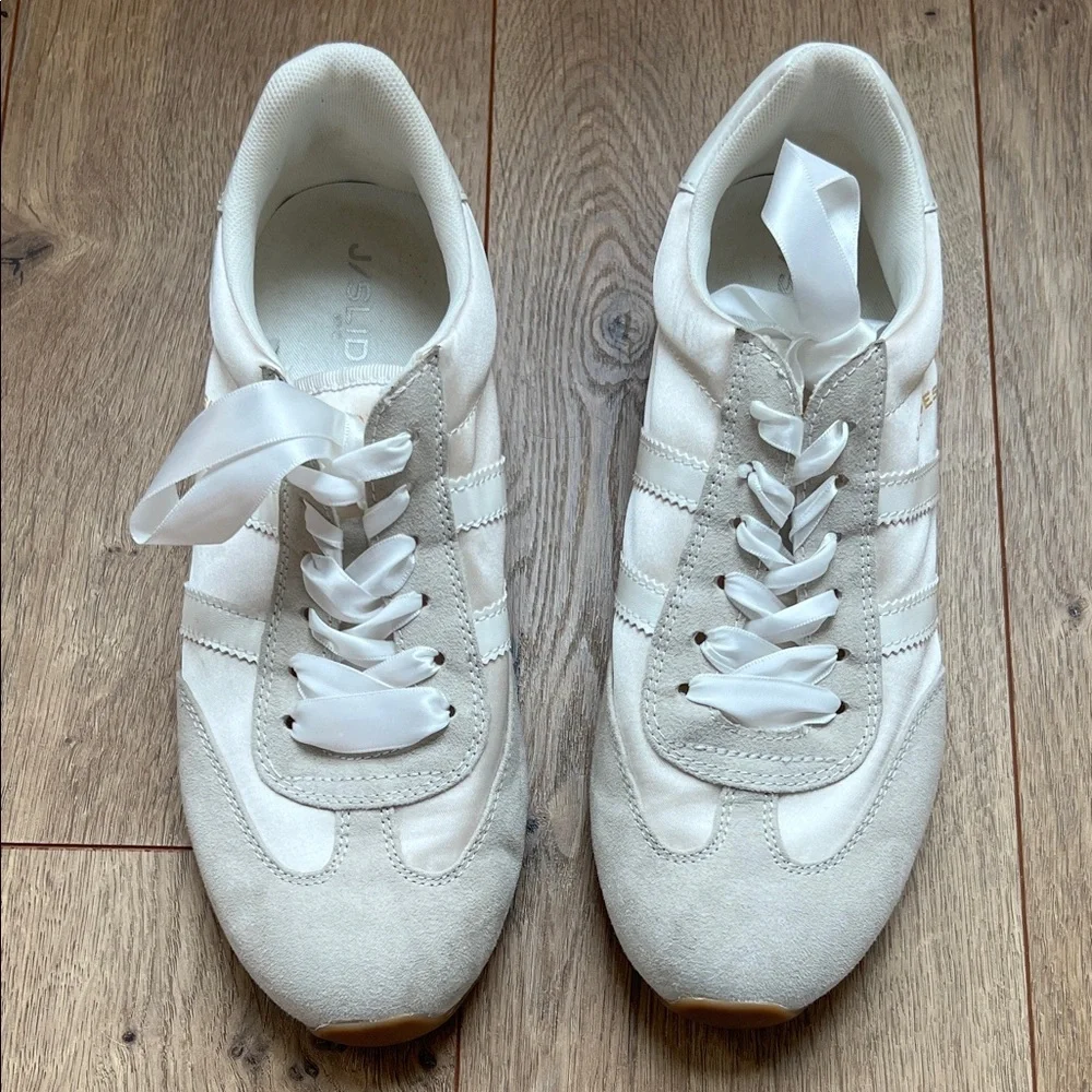 J/Slides Peggy White Beige Suede Platform Sneakers Ribbon Laces Women's 8.5
